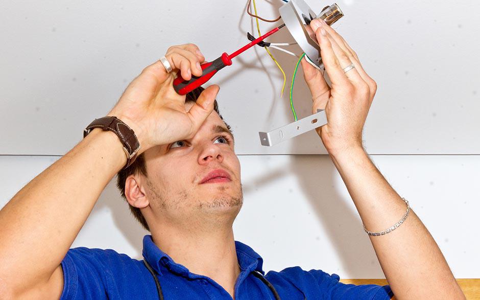 tarif électricien bâtiment Thiais